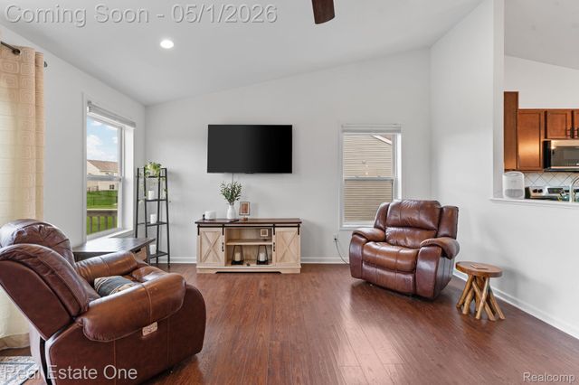 3513 Amber Oaks Drive, Howell Township, MI 48855
