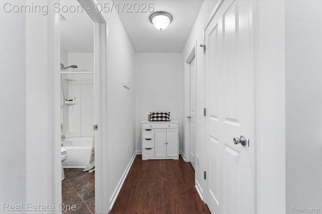 3513 Amber Oaks Drive, Howell Township, MI 48855