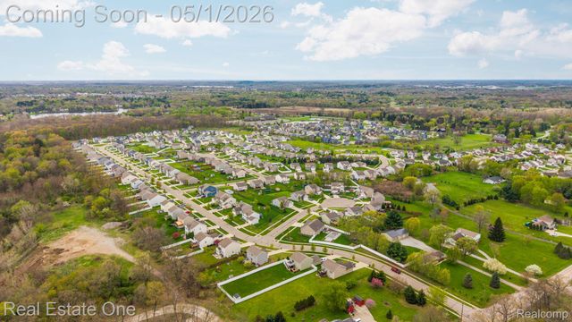3513 Amber Oaks Drive, Howell Township, MI 48855