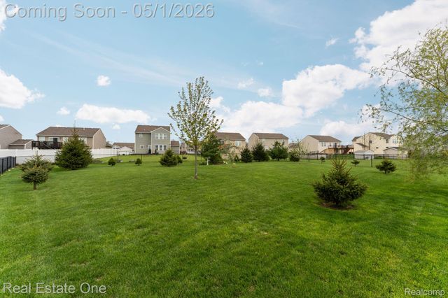 3513 Amber Oaks Drive, Howell Township, MI 48855
