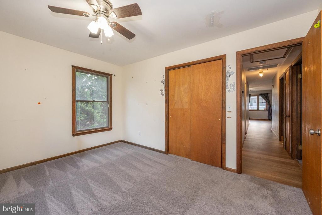 Image 14 of property listing at 29 MAIN ST, Hackettstown, NJ 07840