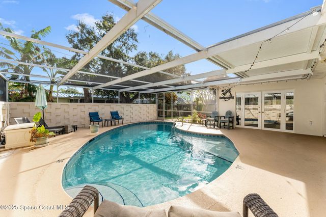 926 Santa Cruz Road, Cocoa Beach, FL 32931