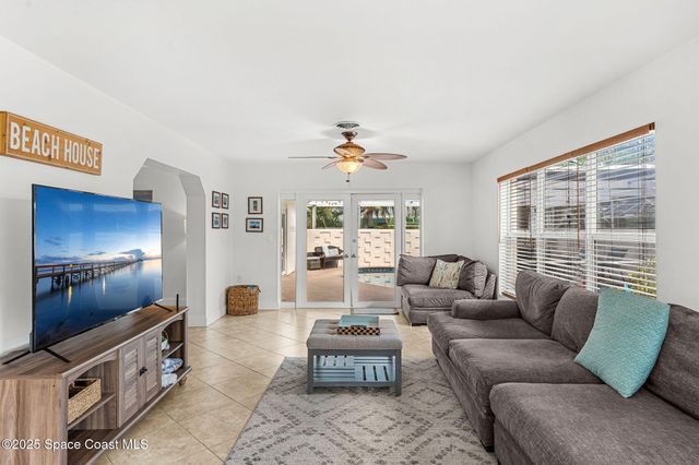 926 Santa Cruz Road, Cocoa Beach, FL 32931