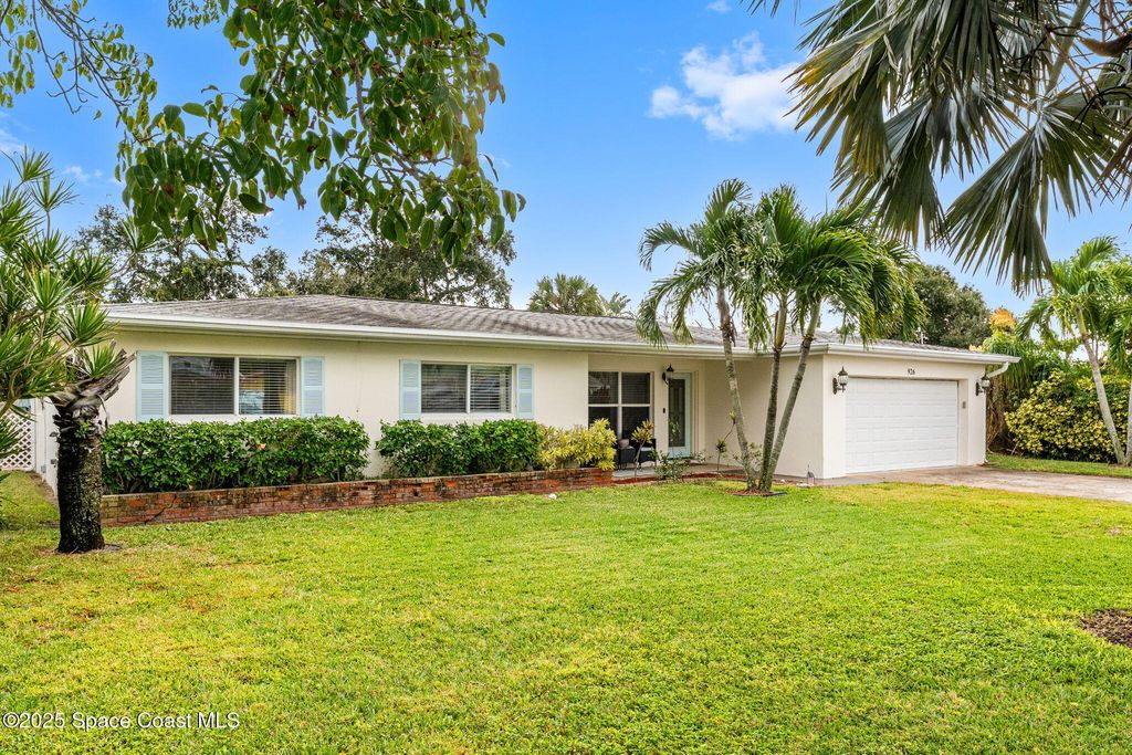 926 Santa Cruz Road, Cocoa Beach, FL 32931