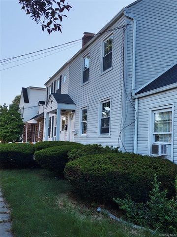 7 Lanecrest Avenue, New Rochelle, NY 10805