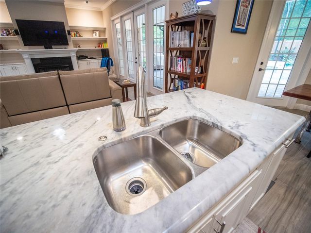 1010 MARION OAKS COURT, Altamonte Springs, FL 32701