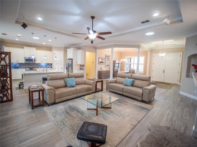 1010 MARION OAKS COURT, Altamonte Springs, FL 32701