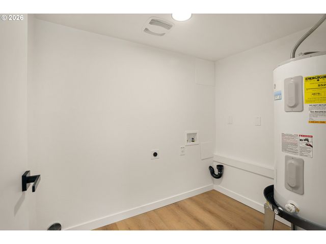 17349 BANYAN Ln, Lake Oswego, OR 97034