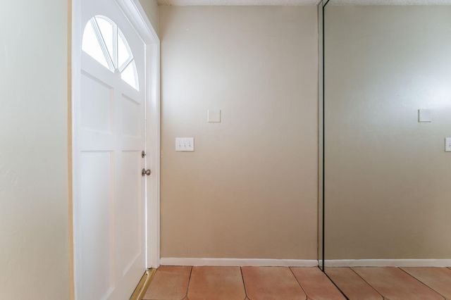 2700 N 34th Ave 1, Hollywood, FL 33021