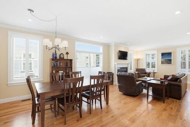 22 Grampian Way, Boston, MA 02125