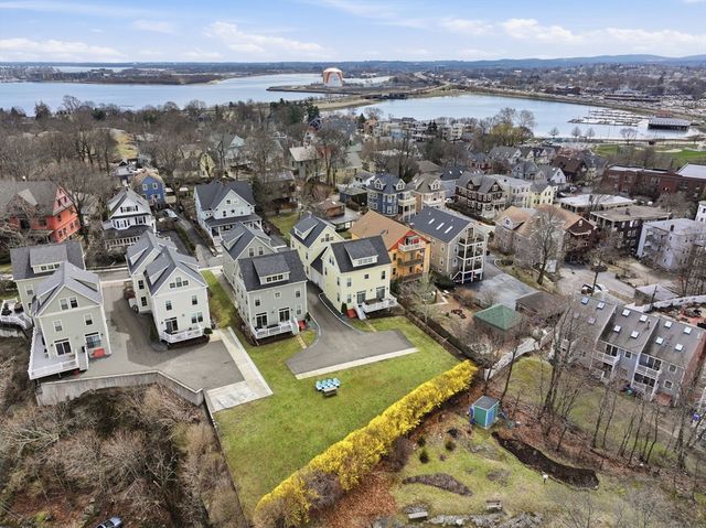 22 Grampian Way, Boston, MA 02125