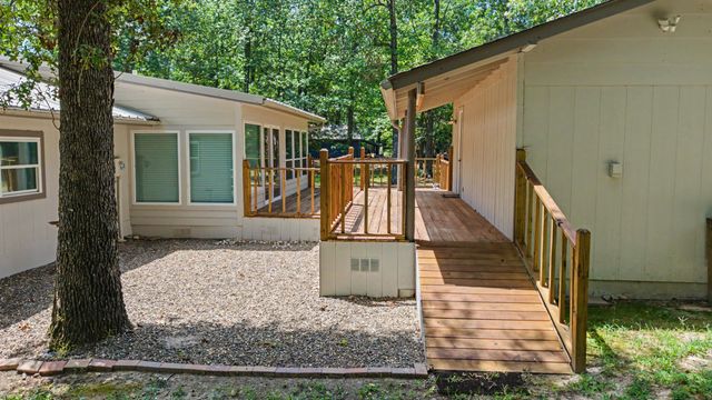38 Twisted Trail, Mount Vernon, TX 75457