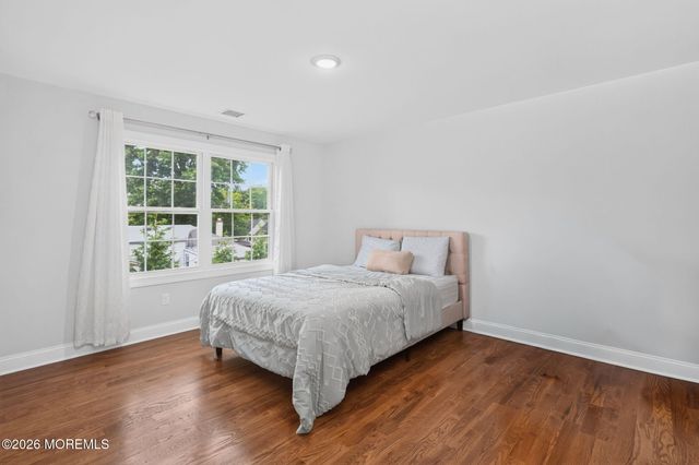 310 Campbell Street, Woodbridge, NJ 07095