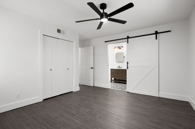 1217 Mayfield Avenue, Garland, TX 75041