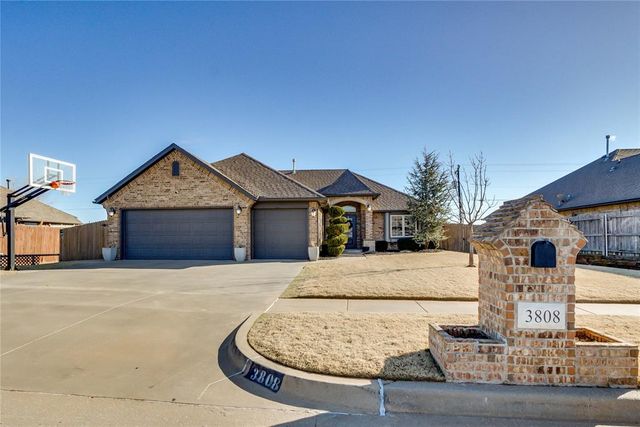 3808 St Augustine Street, Mustang, OK 73064
