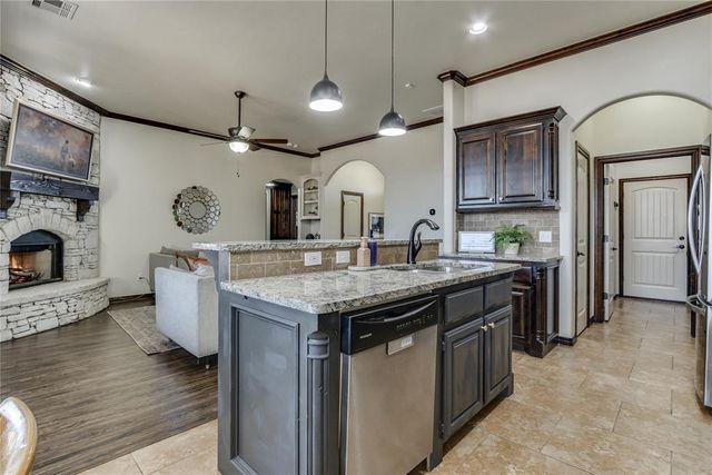 3808 St Augustine Street, Mustang, OK 73064