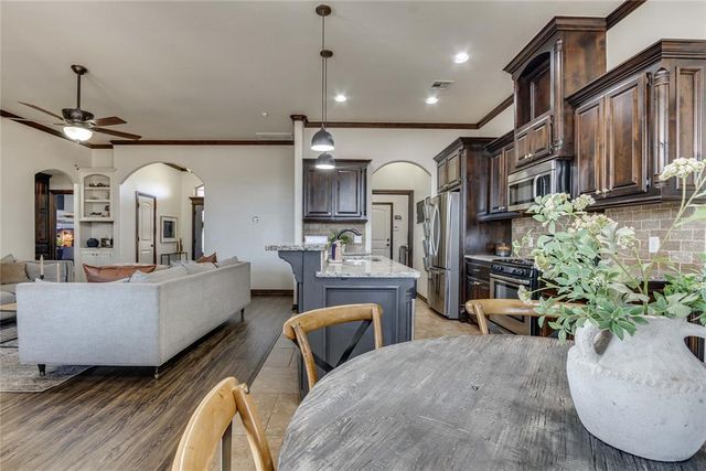 3808 St Augustine Street, Mustang, OK 73064