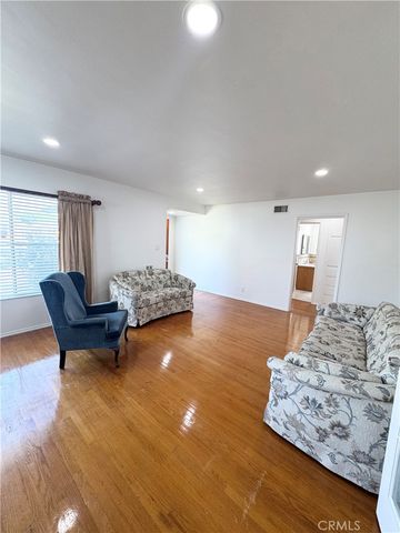 1324 E Madison, Orange, CA 92867