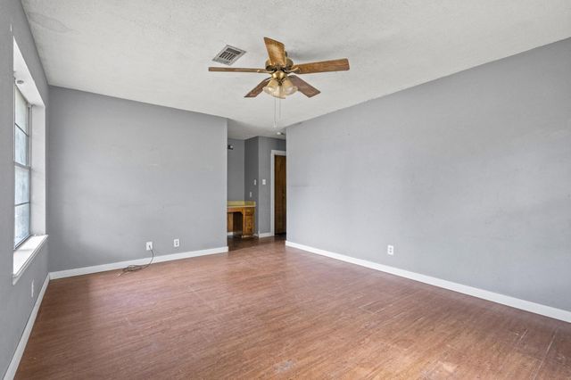 5994 Fm 1753, Denison, TX 75021