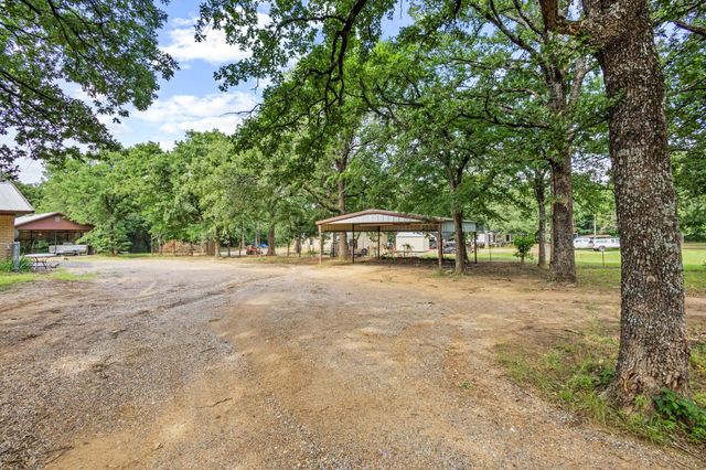 5994 Fm 1753, Denison, TX 75021
