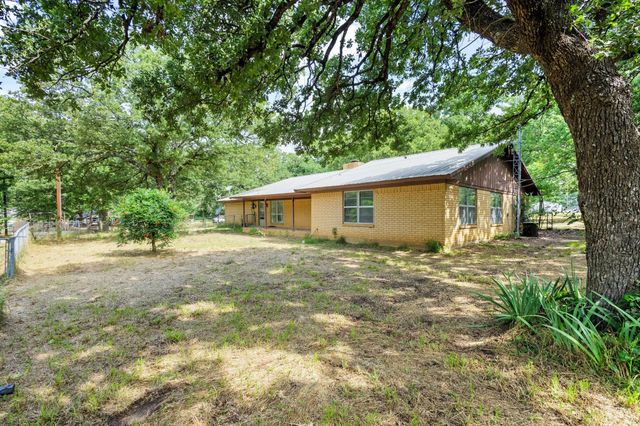 5994 Fm 1753, Denison, TX 75021