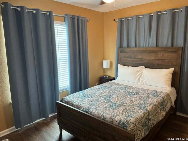 422 Gulf, San Antonio, TX 78202