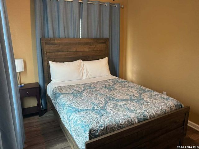 422 Gulf, San Antonio, TX 78202