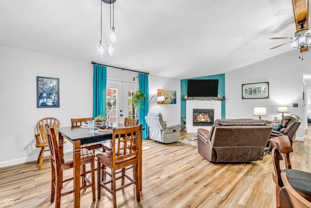 101 Jefferson Valley, Coatesville, IN 46121