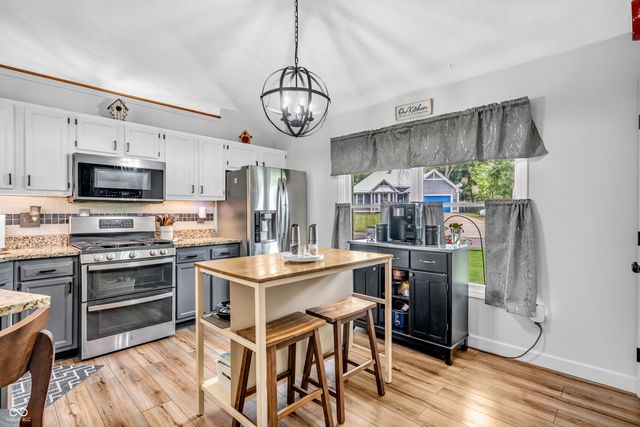 101 Jefferson Valley, Coatesville, IN 46121