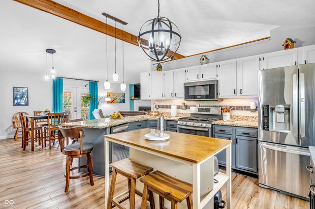 101 Jefferson Valley, Coatesville, IN 46121