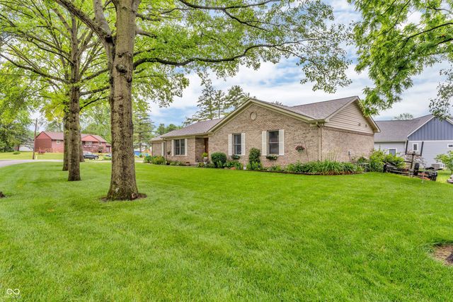 101 Jefferson Valley, Coatesville, IN 46121