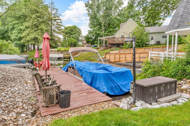 101 Jefferson Valley, Coatesville, IN 46121