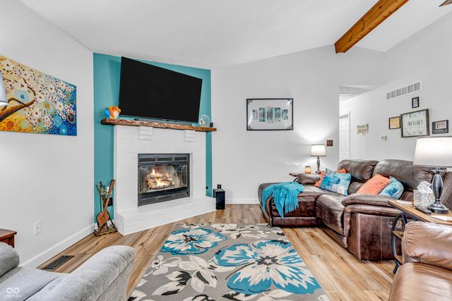 101 Jefferson Valley, Coatesville, IN 46121