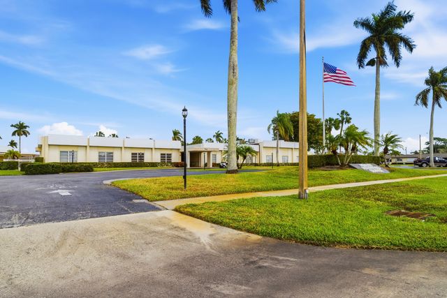 2965 ASHLEY Drive W C, West Palm Beach, FL 33415