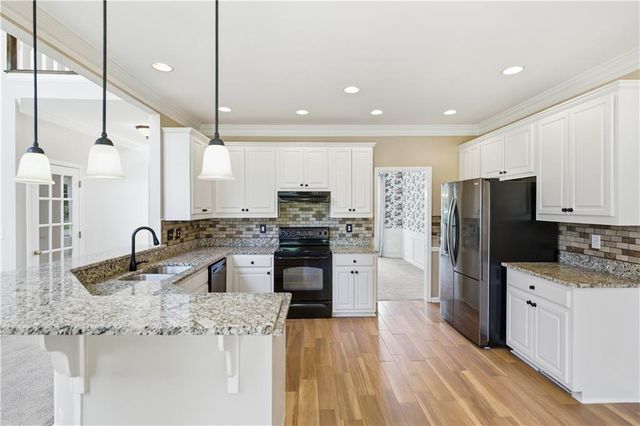 170 Ruby Forest Parkway, Suwanee, GA 30024