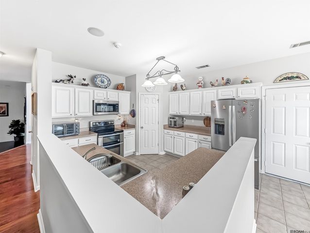 10151 Sandhill Ct, Baton Rouge, LA 70809