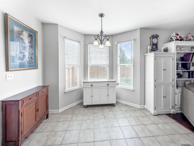 10151 Sandhill Ct, Baton Rouge, LA 70809