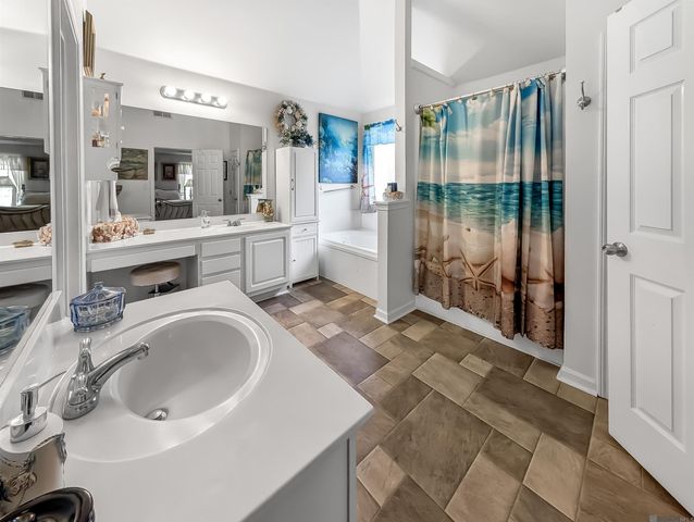 10151 Sandhill Ct, Baton Rouge, LA 70809