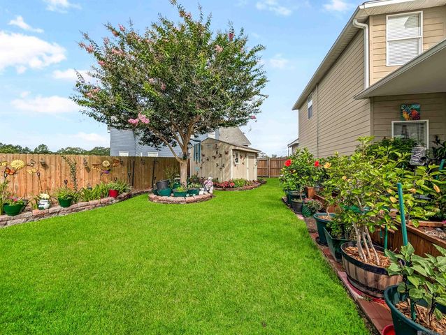 10151 Sandhill Ct, Baton Rouge, LA 70809