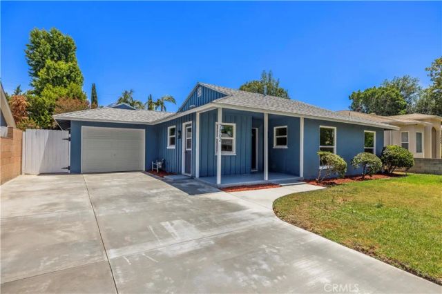 7862 Shoshone, Northridge, CA 91325