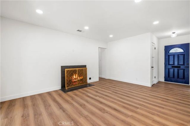 7862 Shoshone, Northridge, CA 91325