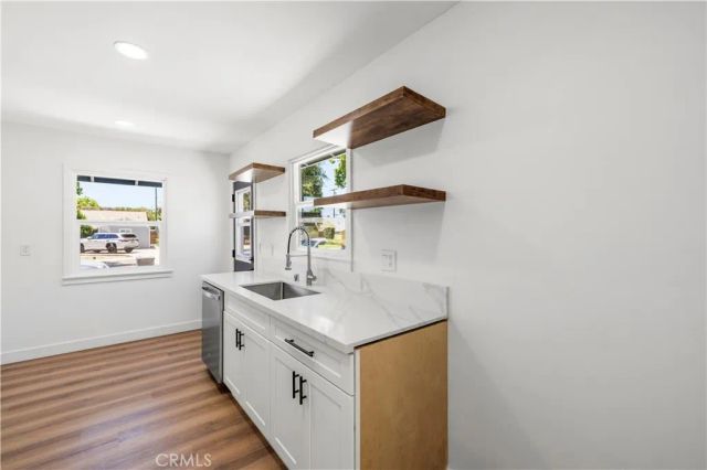 7862 Shoshone, Northridge, CA 91325