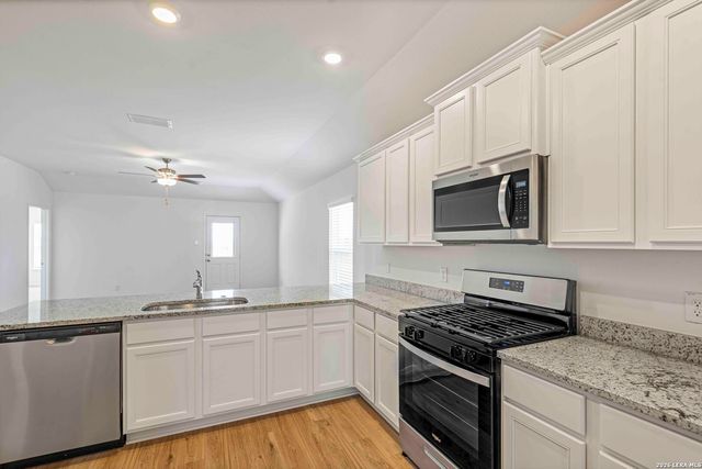 3407 Warlow Branch, San Antonio, TX 78109