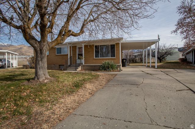 332 N 300 W, Bountiful, UT 84010