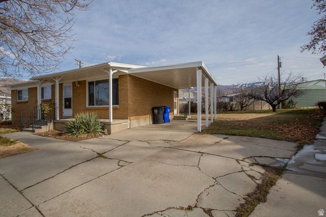 332 N 300 W, Bountiful, UT 84010
