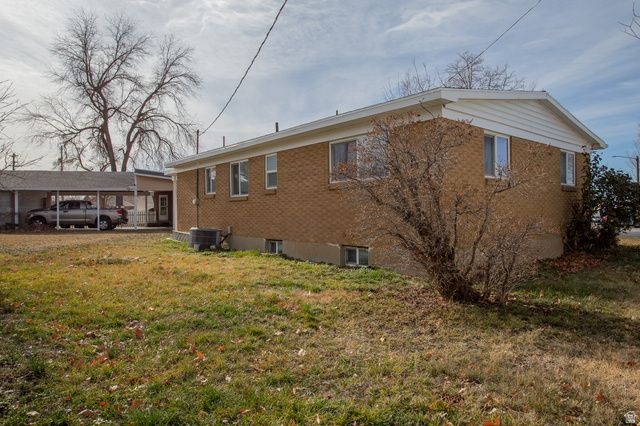 332 N 300 W, Bountiful, UT 84010