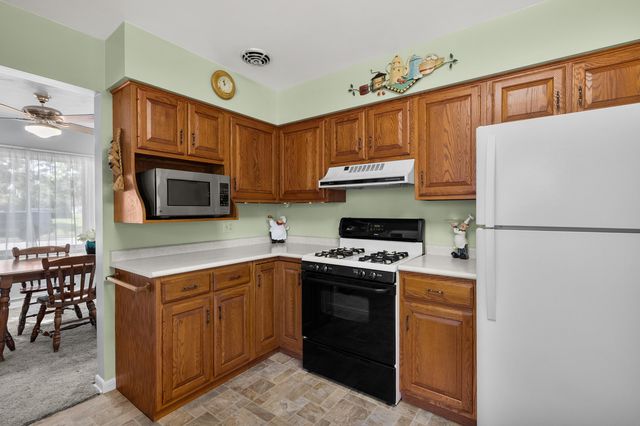 5131 Grosse Pointe Street, Portage City, MI 49024