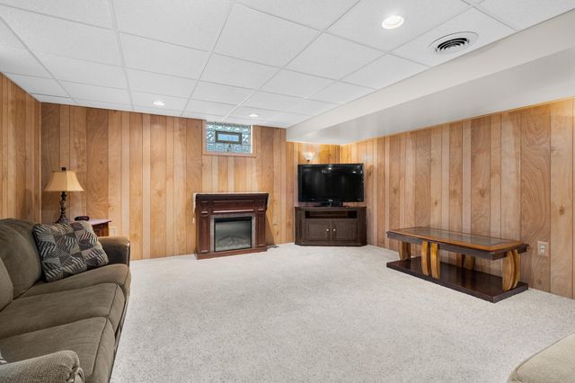 5131 Grosse Pointe Street, Portage City, MI 49024