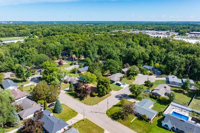 5131 Grosse Pointe Street, Portage City, MI 49024