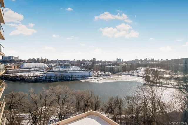 2500 Johnson Avenue 5F, Bronx, NY 10463